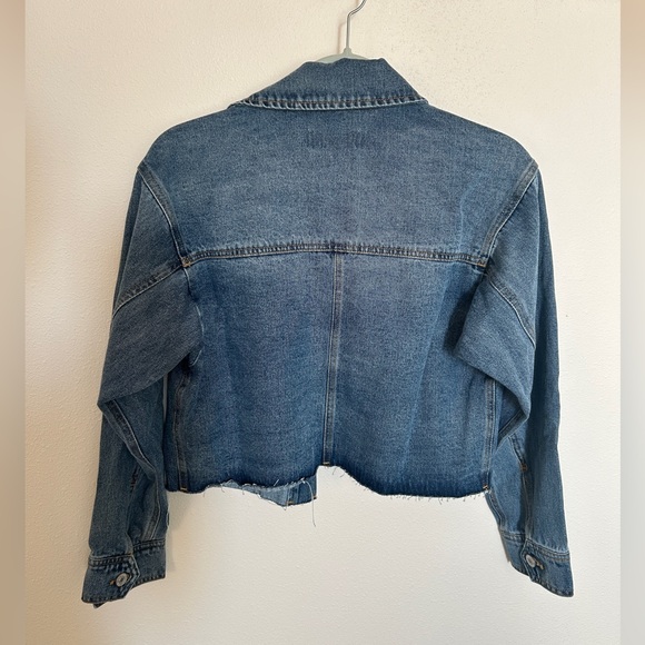 ***SOLD*** Cropped Denim Jacket - Picture 3 of 3